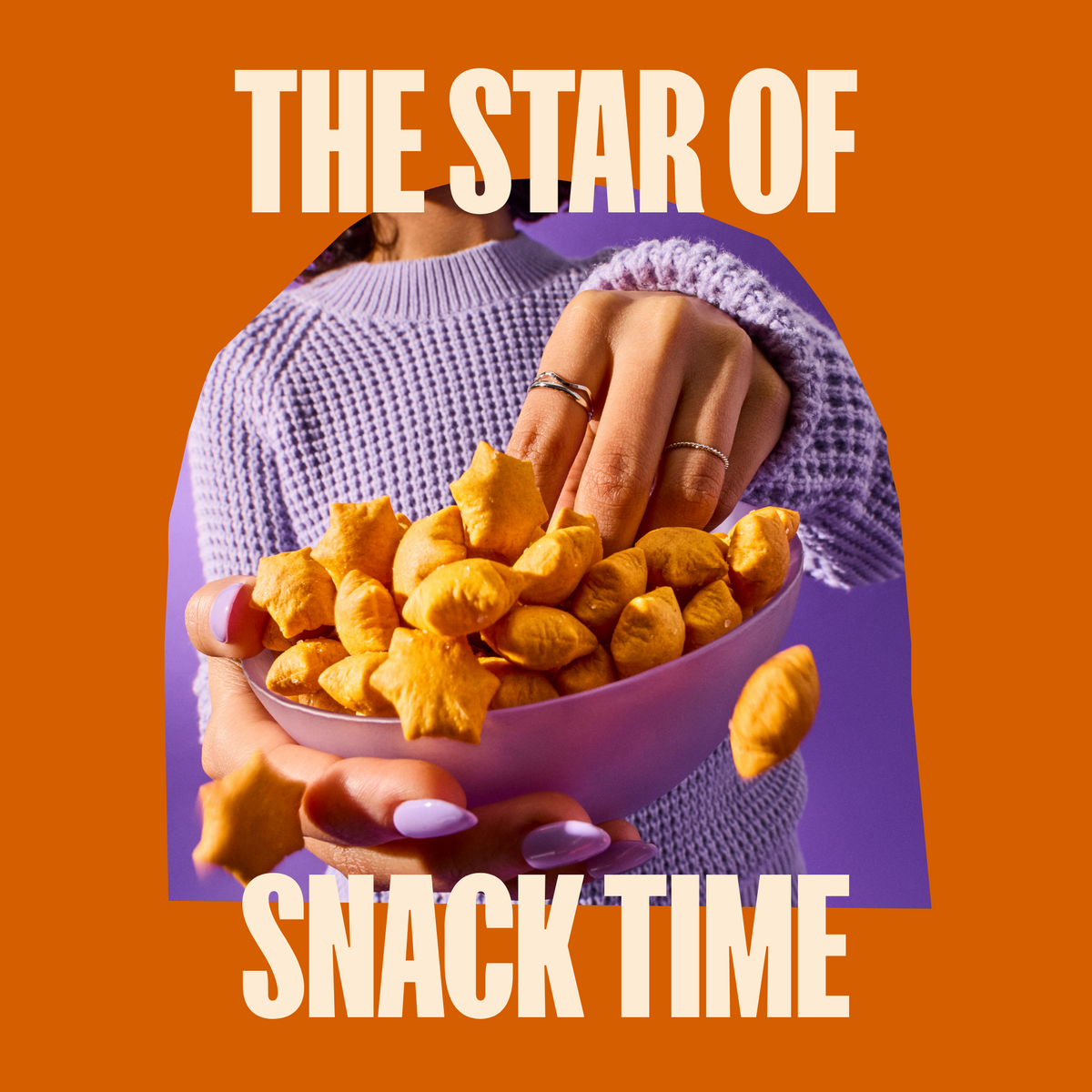 Cheddar Star Puffed Crackers